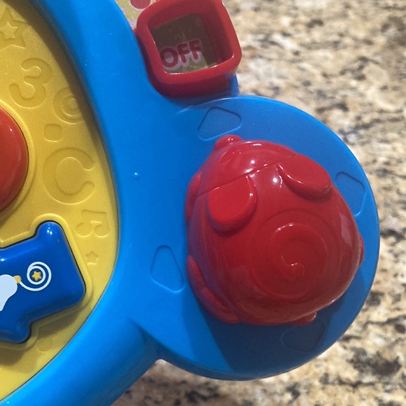 Vtech baby’s learning laptop - Picture 5 of 11